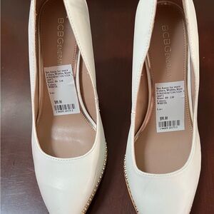 BCBGeneration White Heels